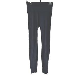 Lululemon High-Waisted Leggings - Black - Size 4
